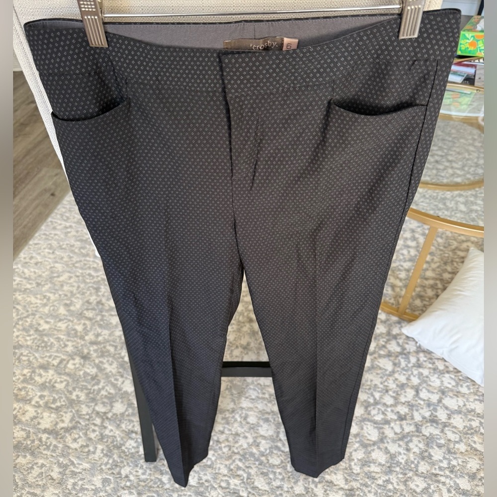 Crosby Size 6 Black Patterned Ankle Pants Slim Fit Stretch Career Workwear - Picture 2 of 8